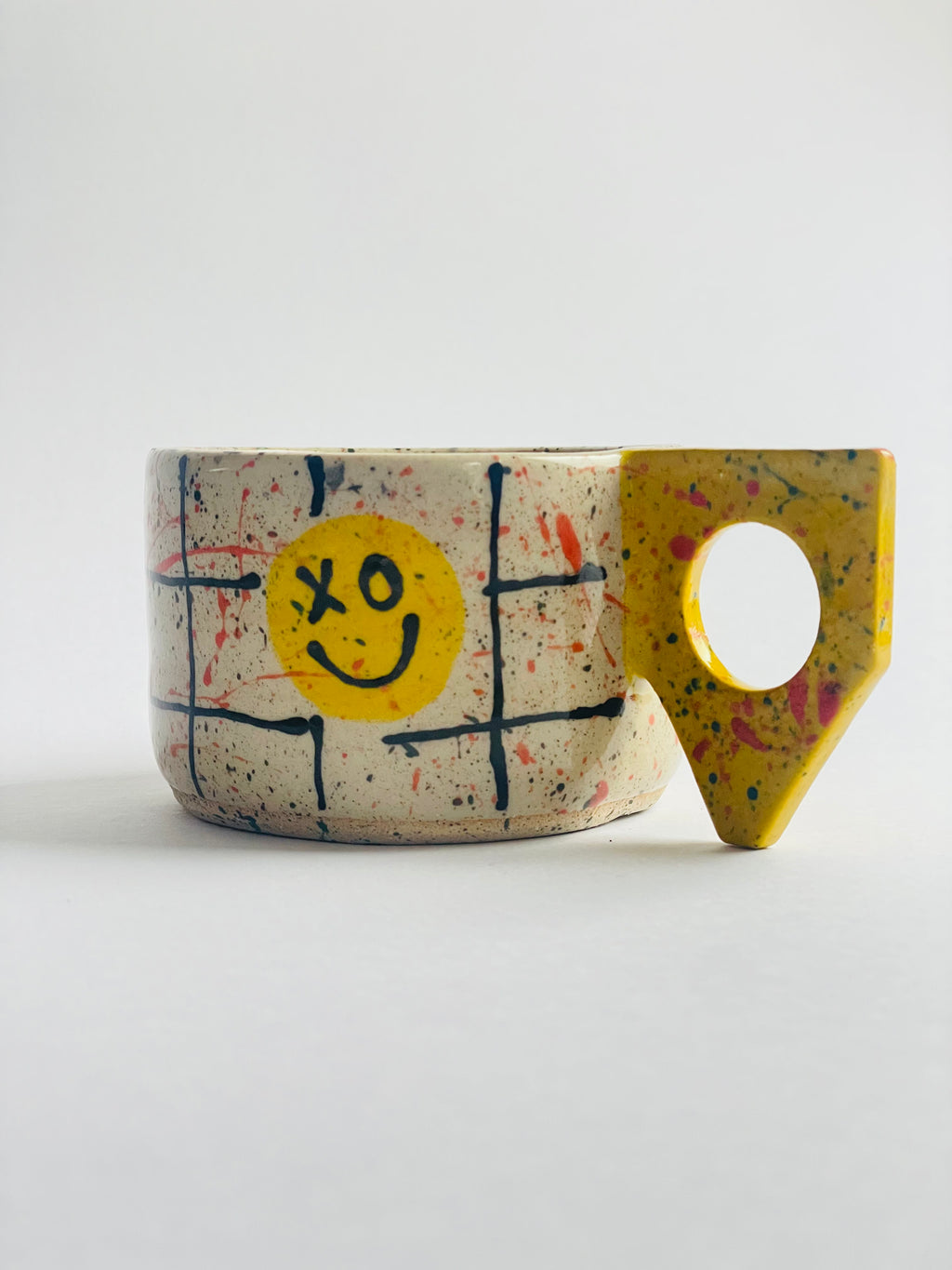 XO XX Happy Mug - Down Point